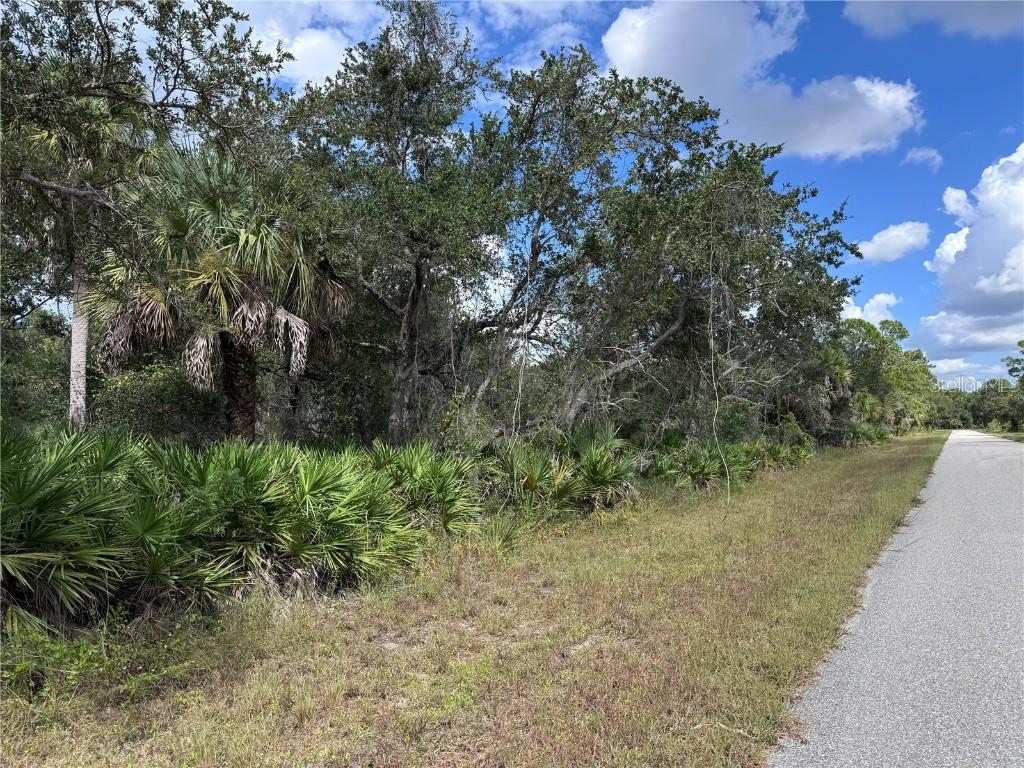 17110 Geoffrey Ave., Port Charlotte, FL 33948
