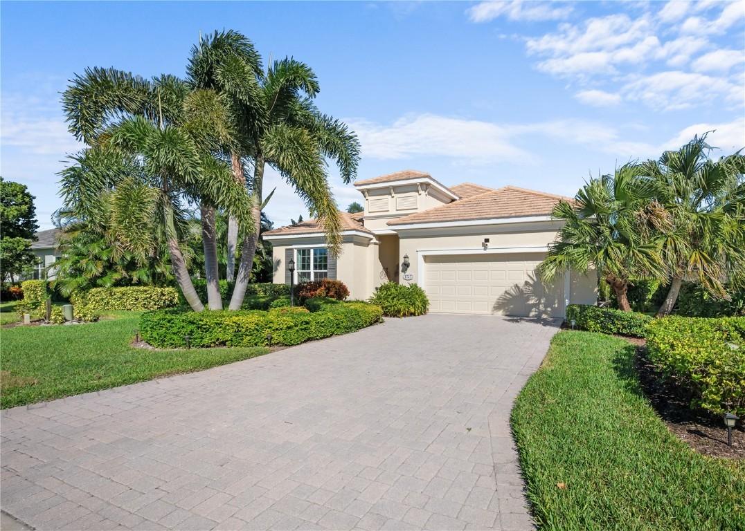 1727 86th St., Bradenton, FL 34209