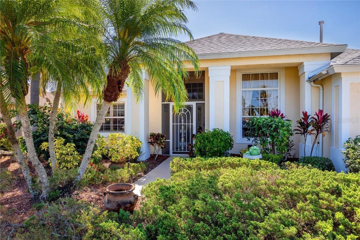 3358 Yonge Ave. #33, Sarasota, FL 34235
