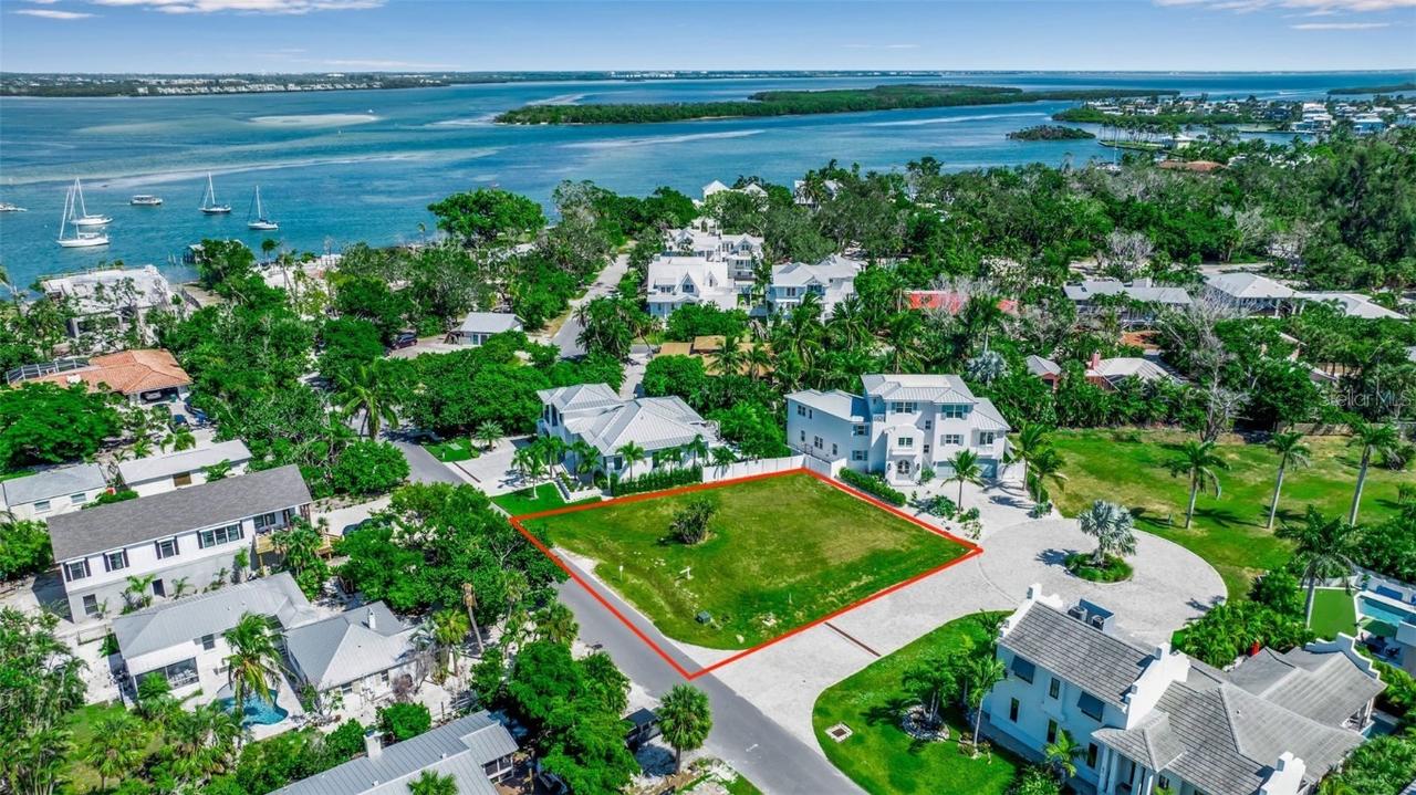610 Hibiscus Way, Longboat Key, FL 34228