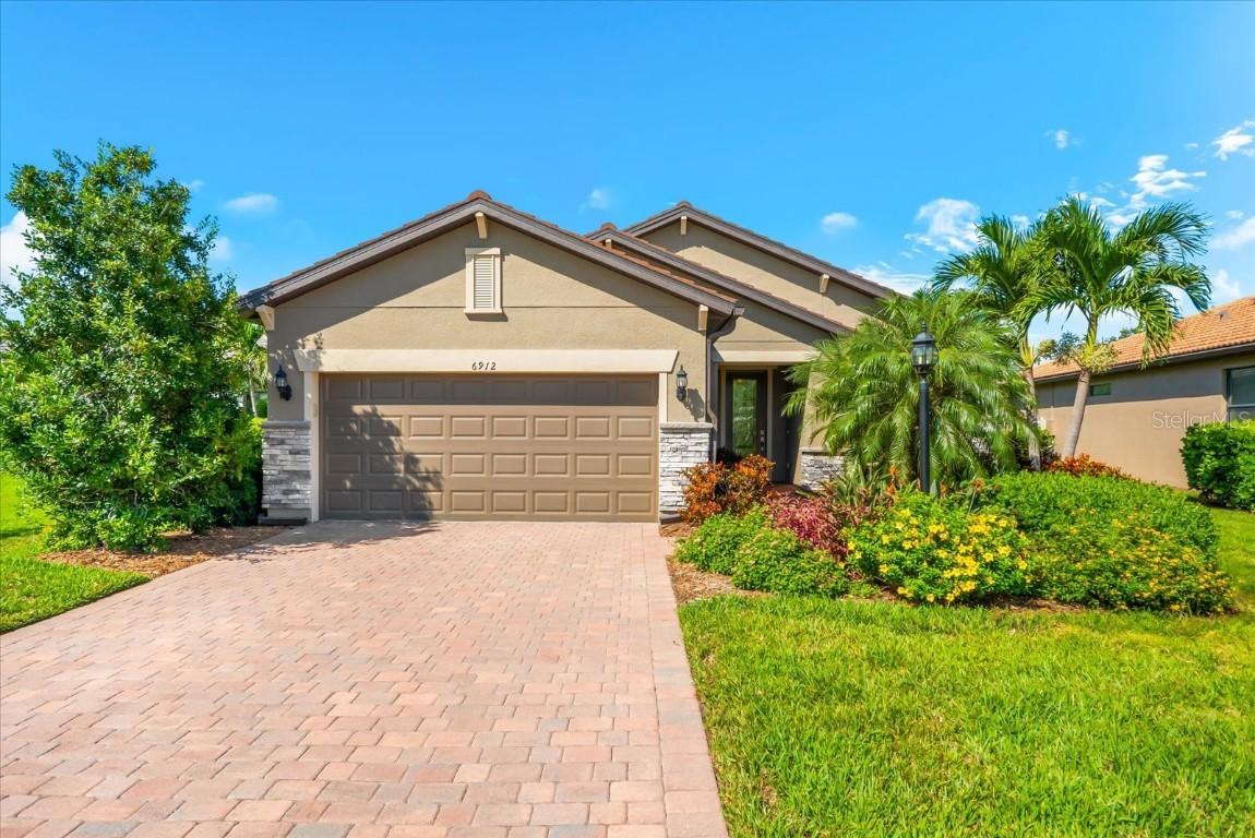 6912 Gosport Cove, Bradenton, FL 34202