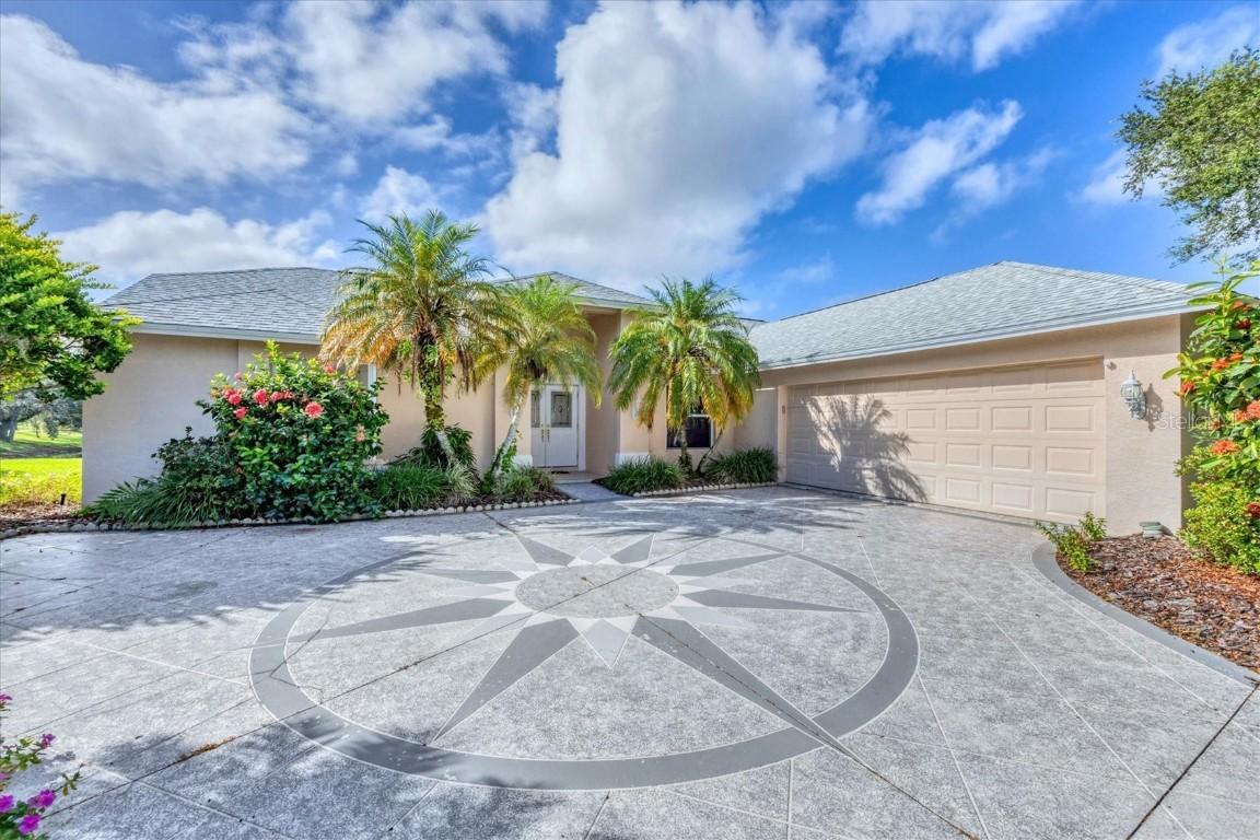 10404 Palmbrooke Ter., Bradenton, FL 34202
