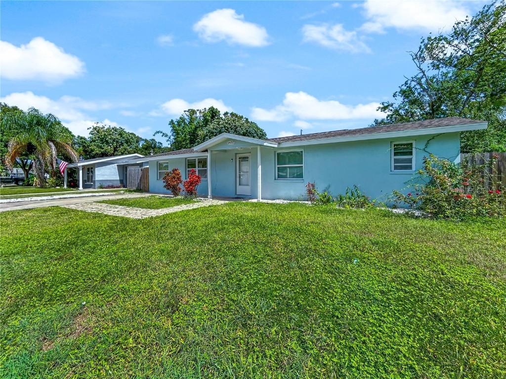 8432 Lantana Dr., Seminole, FL 33777
