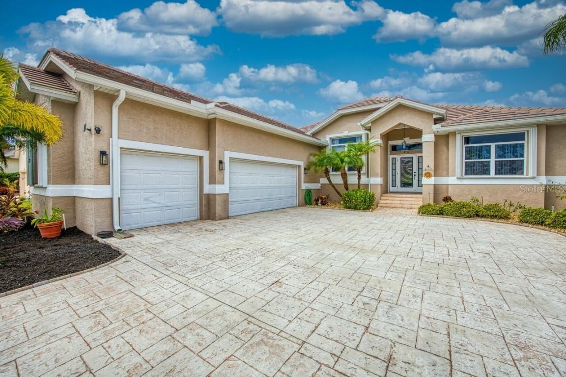 8516 Southwind Bay Cir., Fort Myers, FL 33908