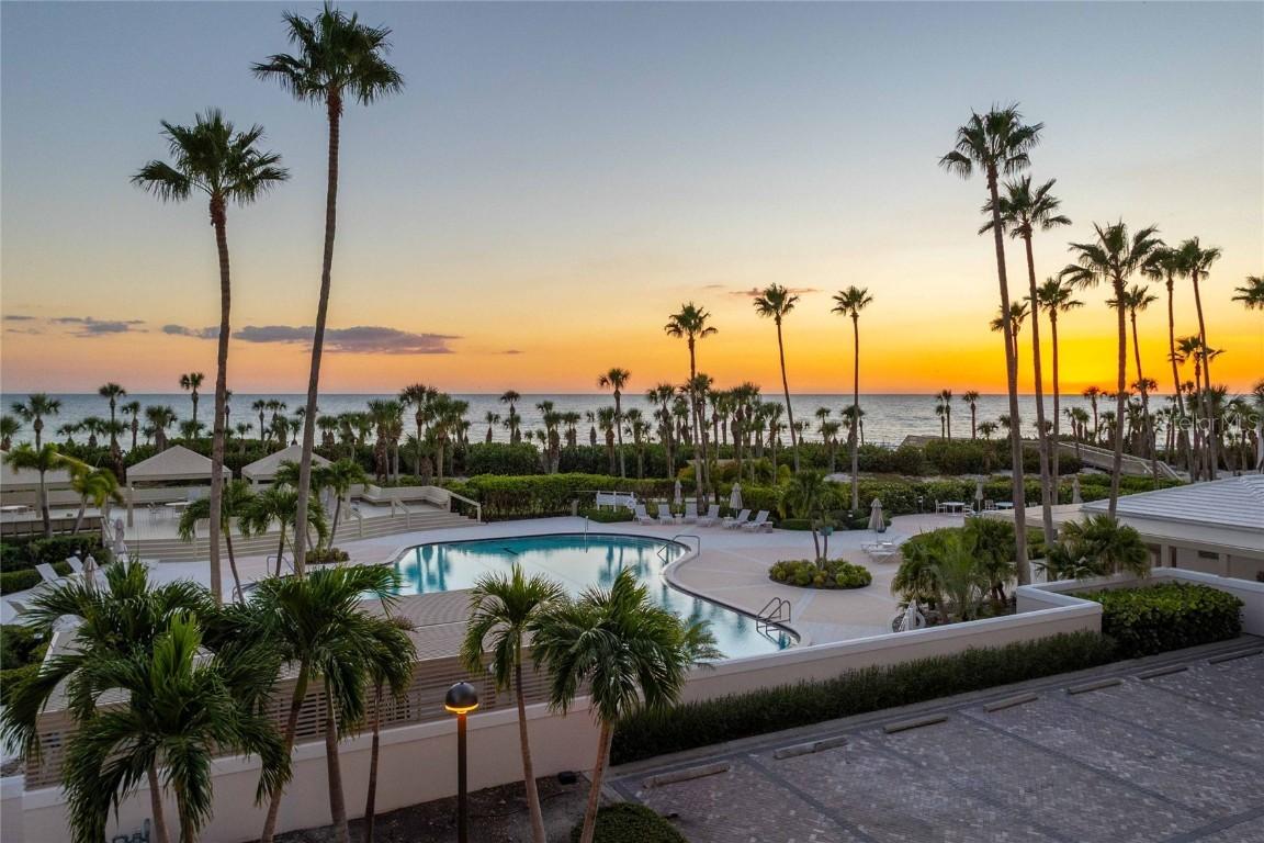 545 Sanctuary Dr. #B204, Longboat Key, FL 34228