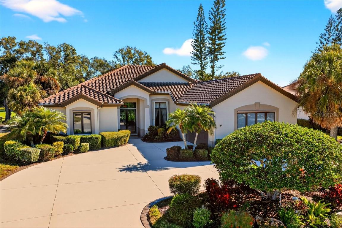 5245 88th St., Bradenton, FL 34211