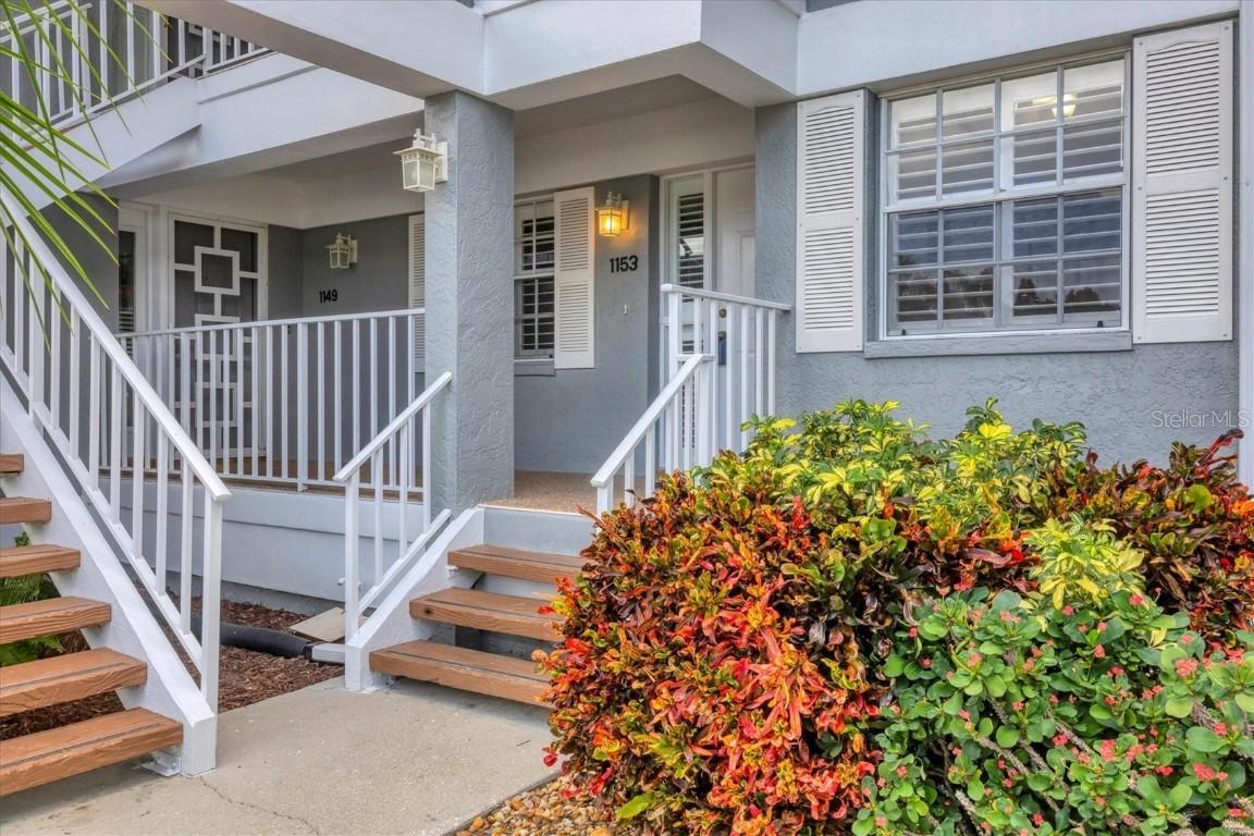 1153 Edgewater Cir., Bradenton, FL 34209