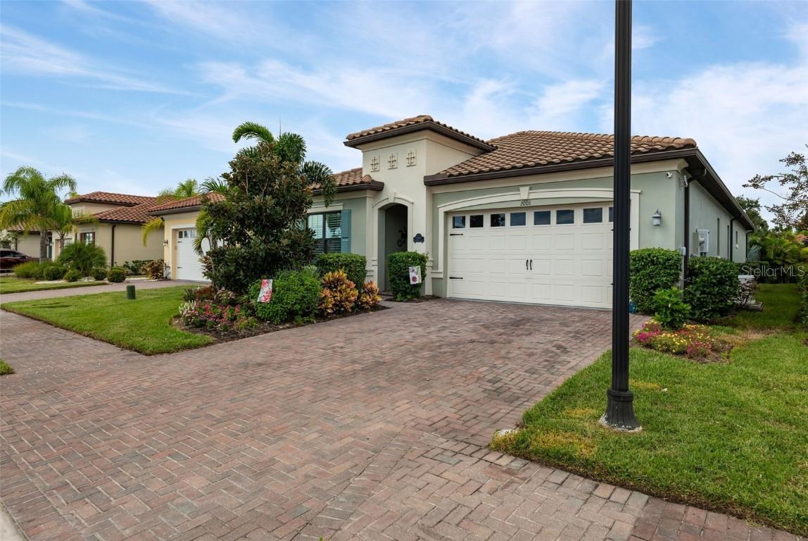 2006 5th St., Palmetto, FL 34221