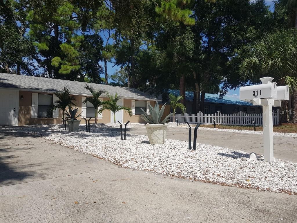 311 58th Ave., Bradenton, FL 34203