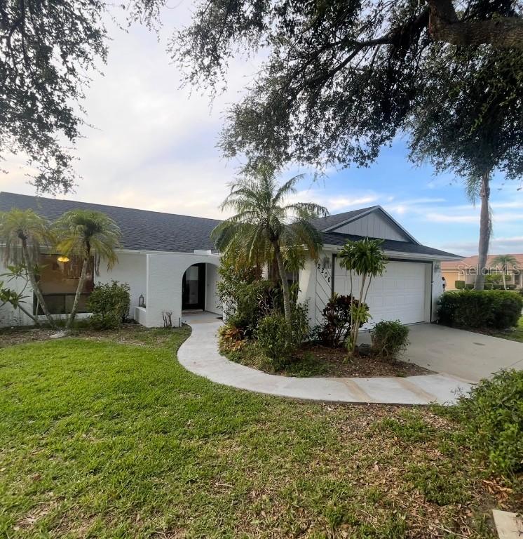 2200 E Village Ct., Venice, FL 34293