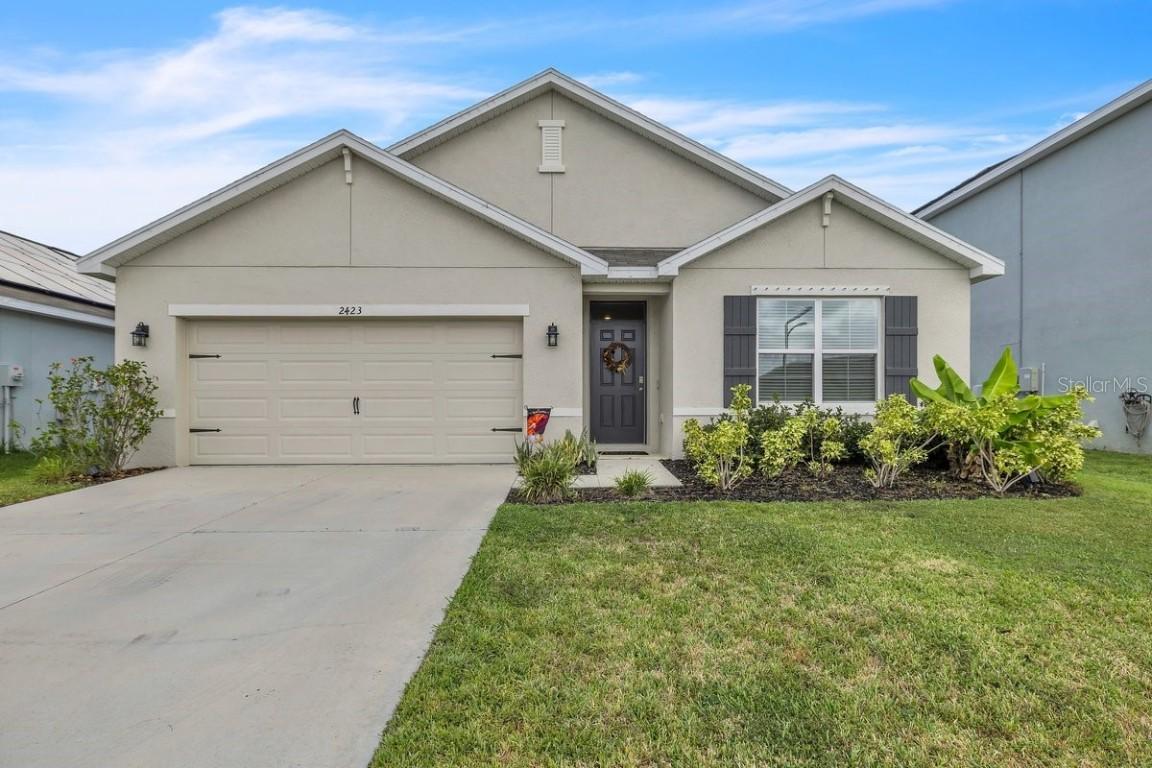 2423 Mizner Bay Ave., Bradenton, FL 34208