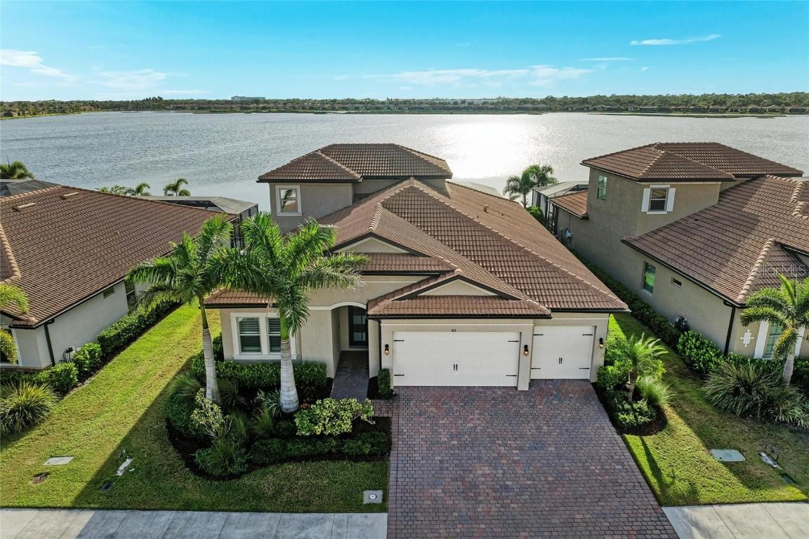 513 Maraviya Blvd., Nokomis, FL 34275