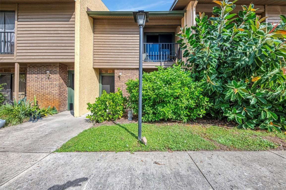 977 Sunridge Dr. #113, Sarasota, FL 34234