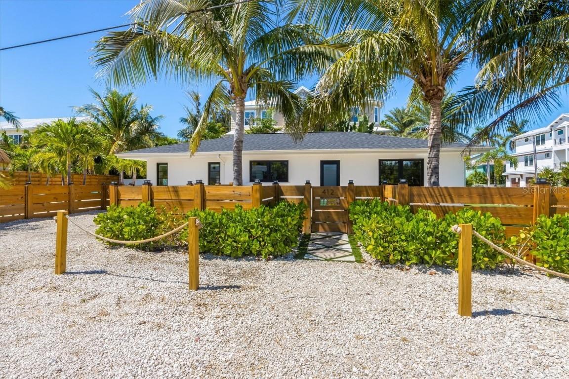 412 Alamanda Rd., Anna Maria, FL 34216