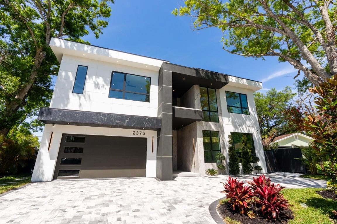 2375 Floyd St., Sarasota, FL 34239