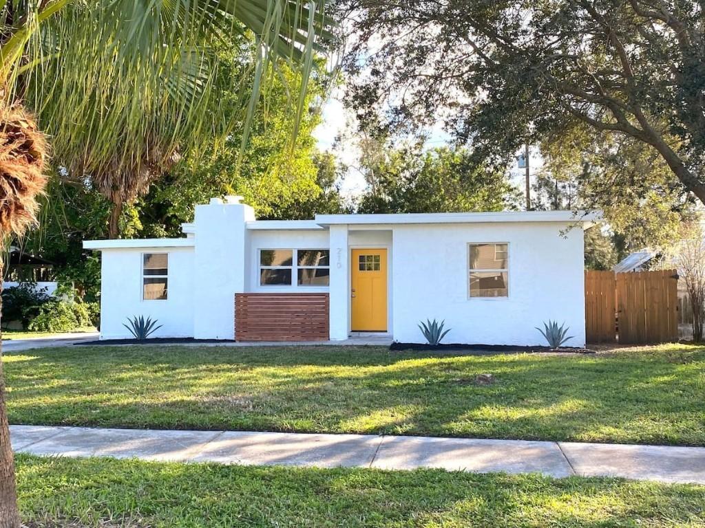 210 84th Ave., St Petersburg, FL 33702