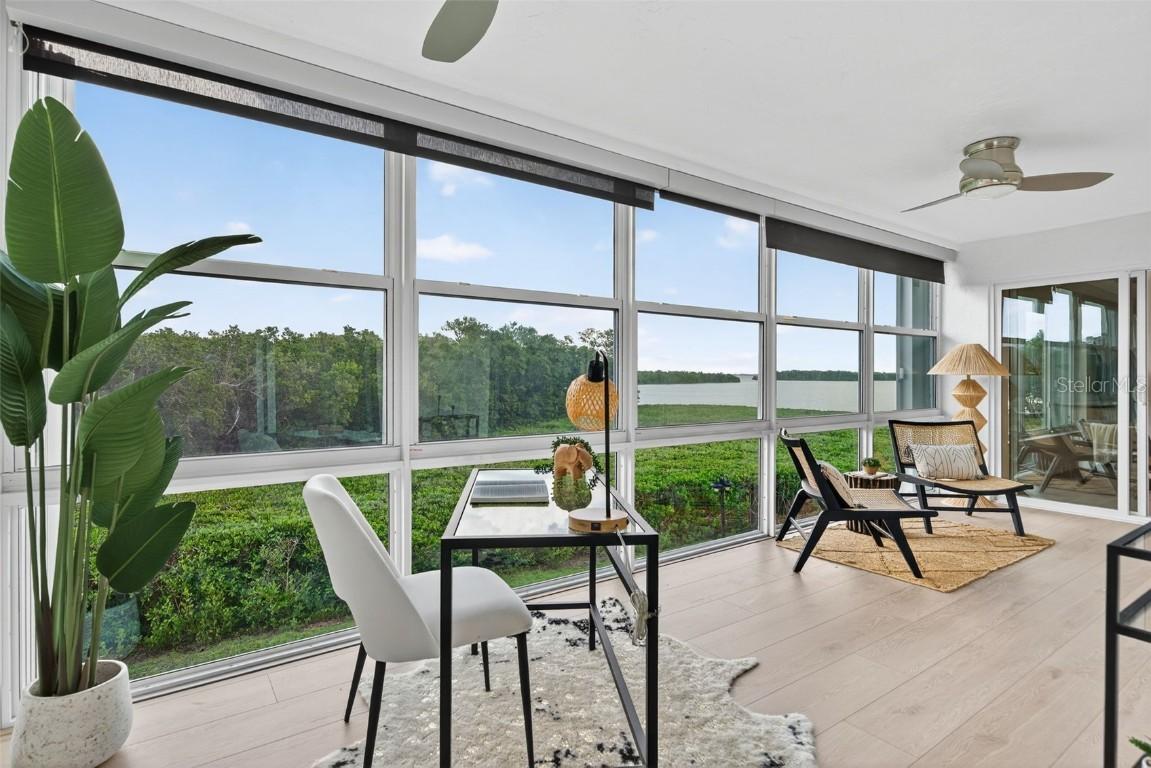 4540 Gulf Of Mexico Dr. #204, Longboat Key, FL 34228