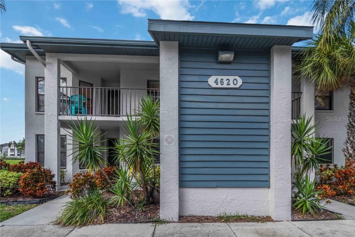 4620 47th Ave. #201, Bradenton, FL 34210