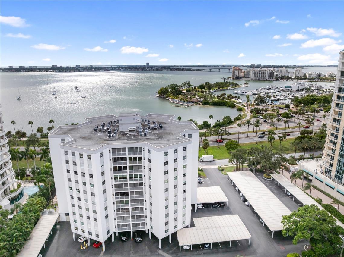 435 S Gulfstream Ave. #403, Sarasota, FL 34236