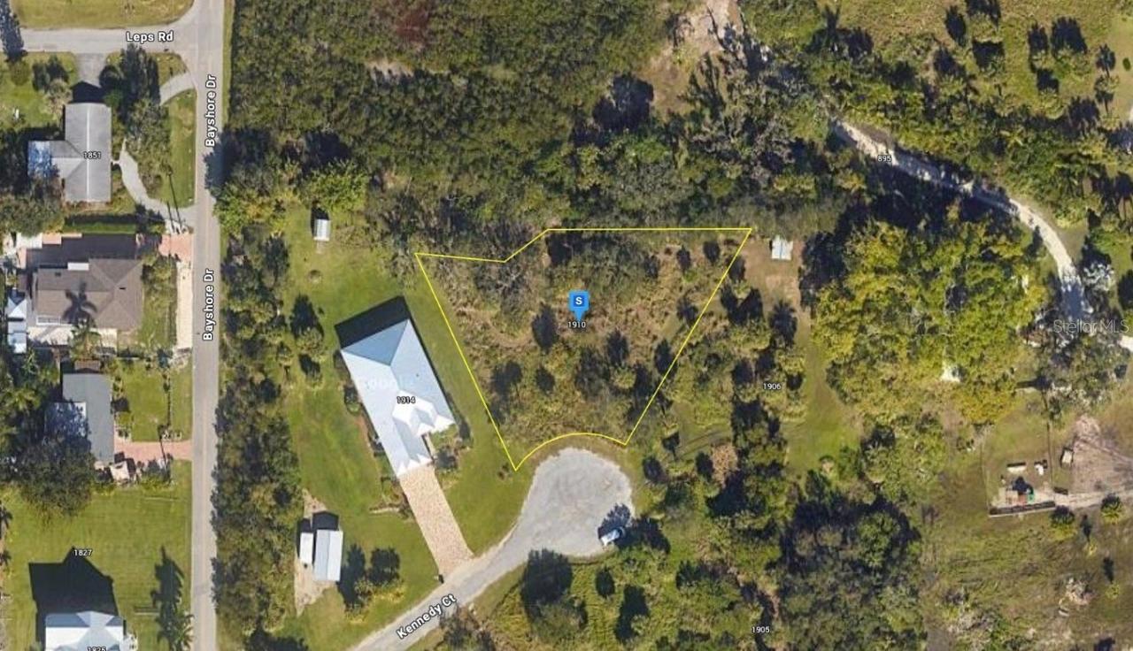 1910 Kennedy Ct., Terra Ceia, FL 34250