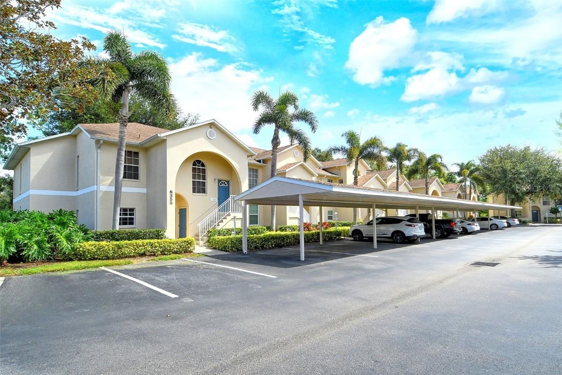 8355 Glenrose Way #114, Sarasota, FL 34238