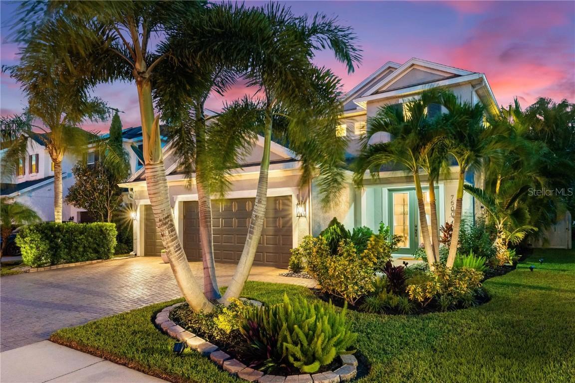 7500 Aguila Dr., Sarasota, FL 34240