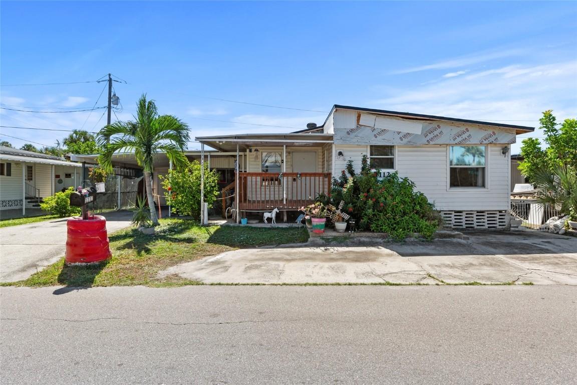 1112 51st Avenue Dr., Bradenton, FL 34207