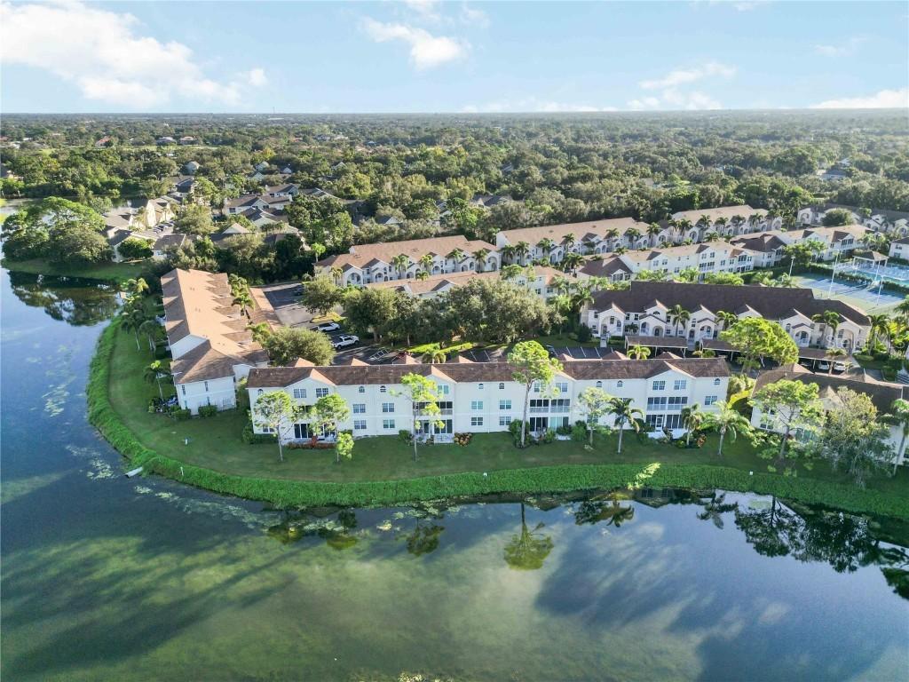 8350 Wingate Dr. #917, Sarasota, FL 34238