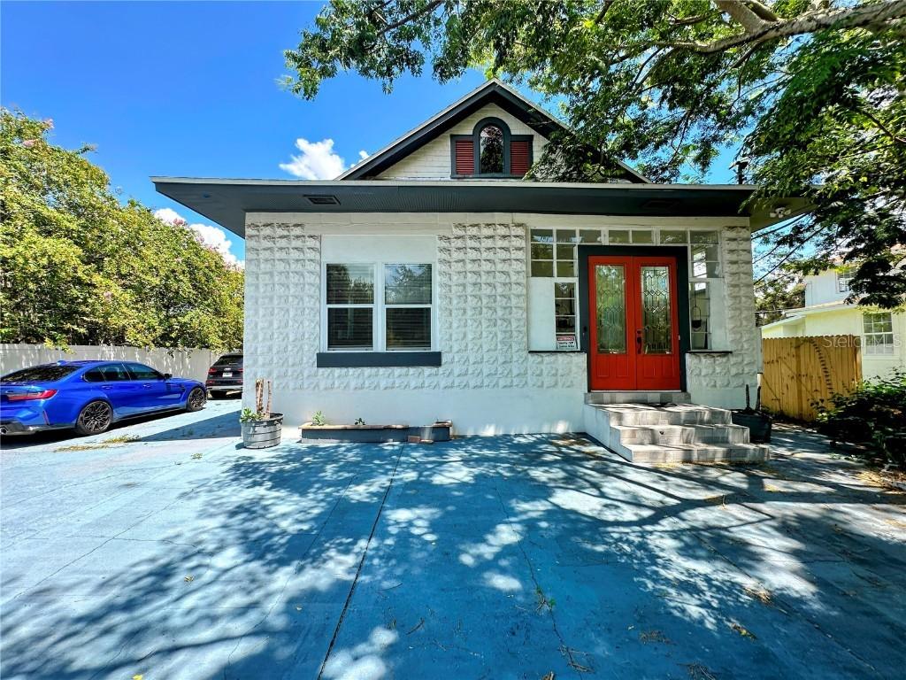 3105 W Spruce St., Tampa, FL 33607