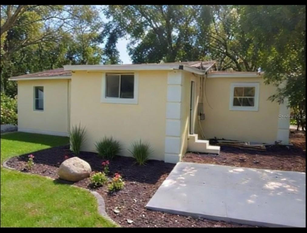 31647 Mount Plymouth Loop, Sorrento, FL 32776