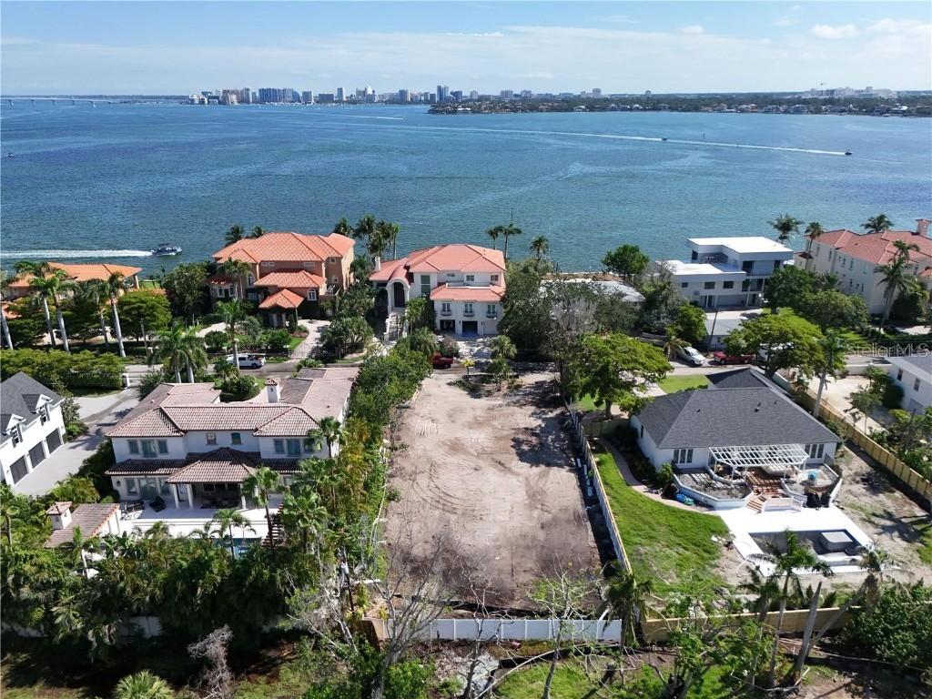 838 Norsota Way, Sarasota, FL 34242