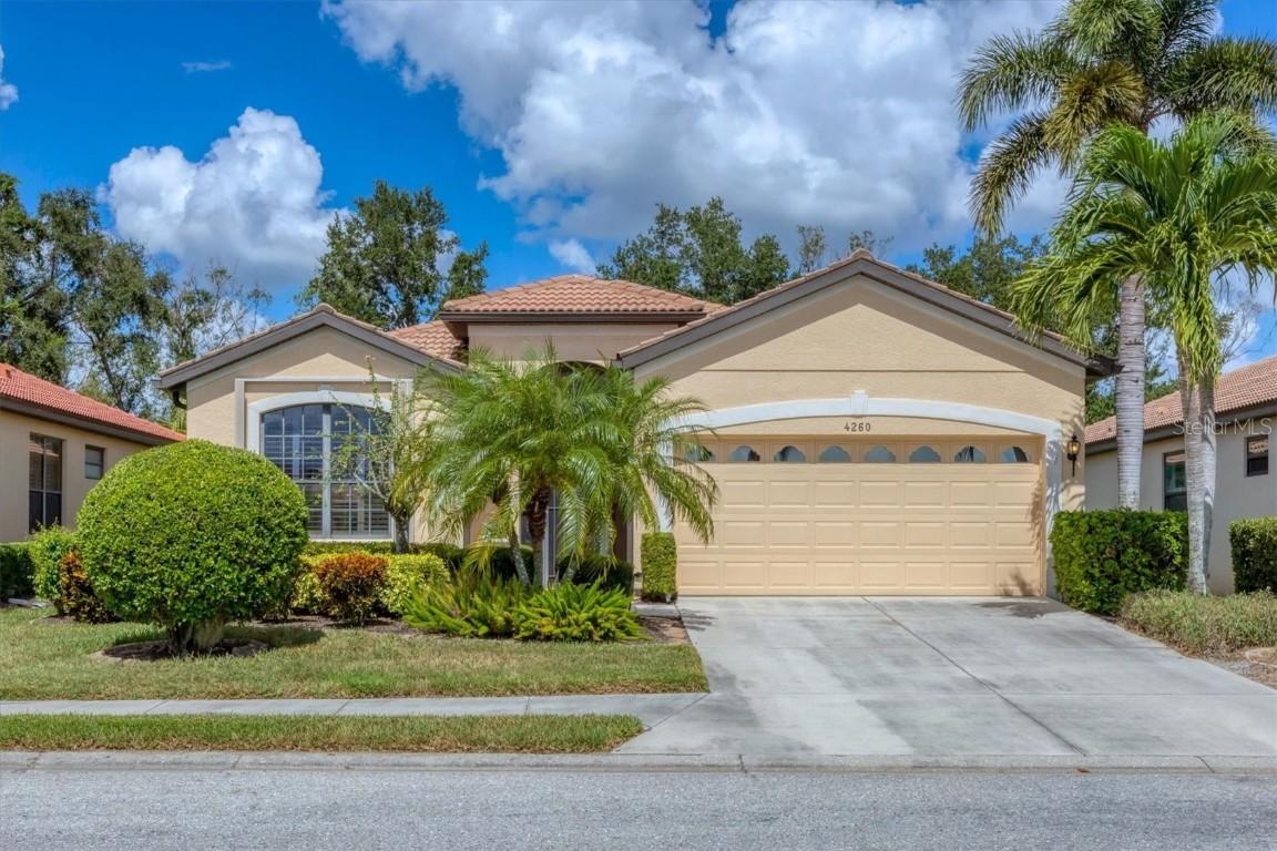 4260 Mackay Falls Ter., Sarasota, FL 34243