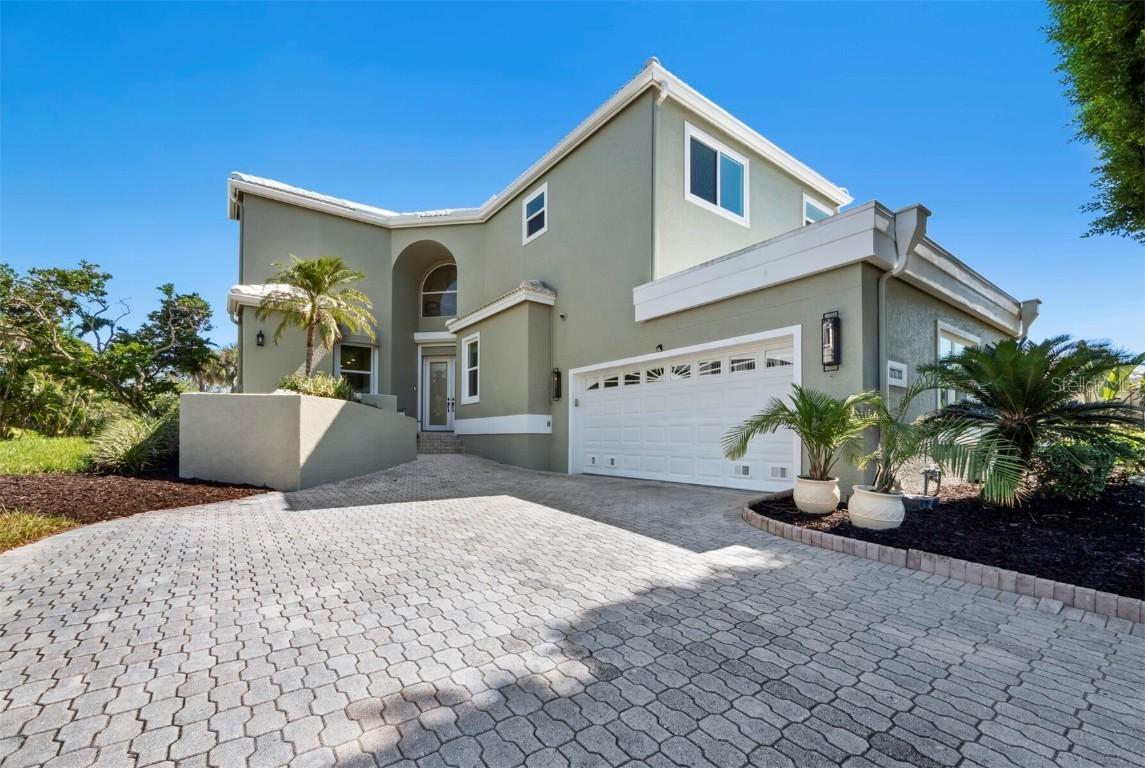 3408 Fair Oaks Ln., Longboat Key, FL 34228