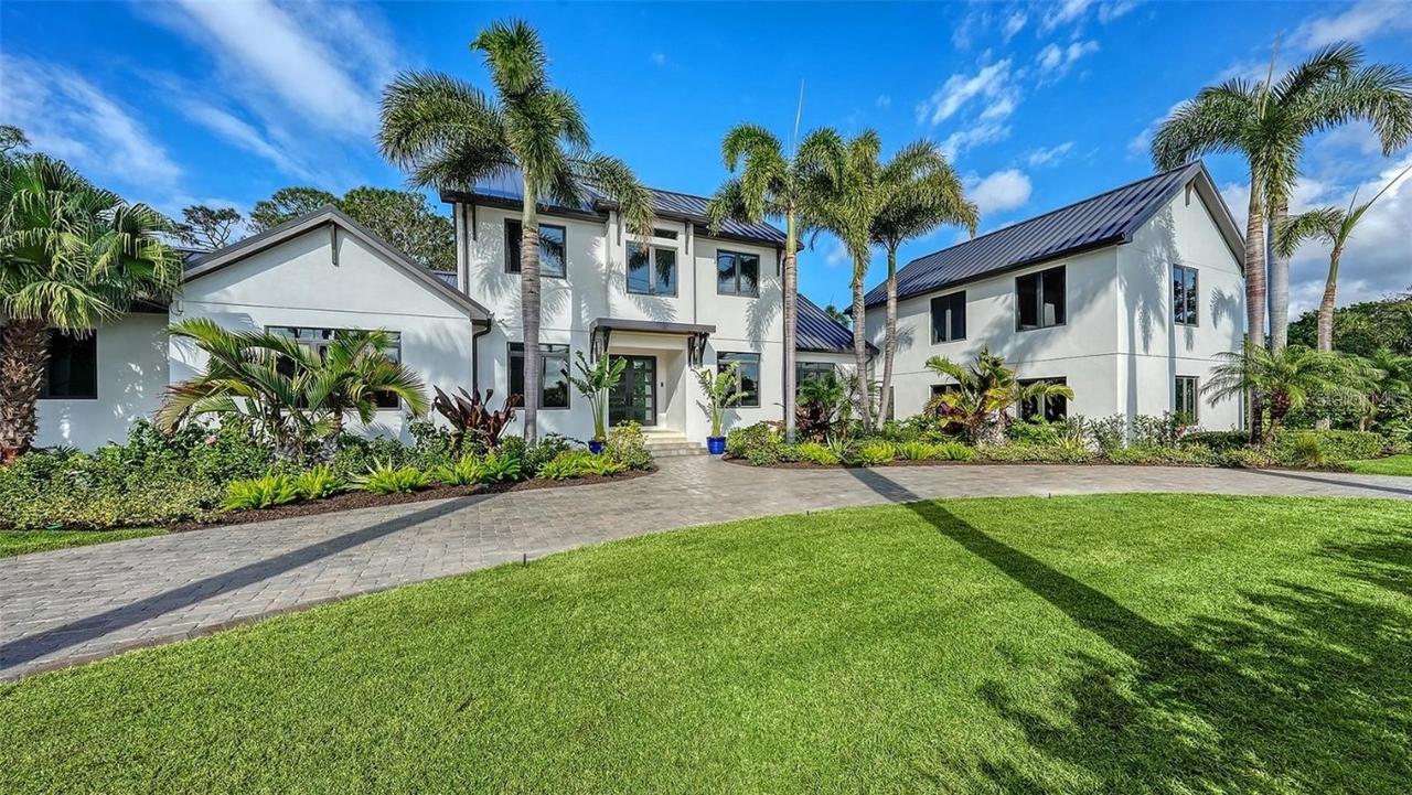 5035 Bay Shore Rd., Sarasota, FL 34234