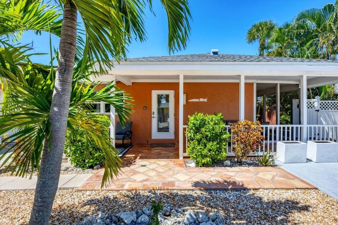 208 82nd St. #B, Holmes Beach, FL 34217