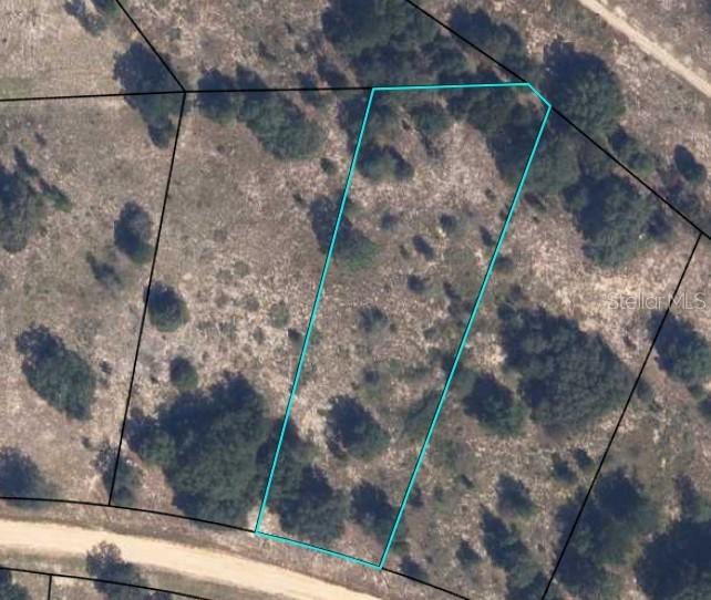 5738 N Crater Lake Cir., Keystone Heights, FL 32656