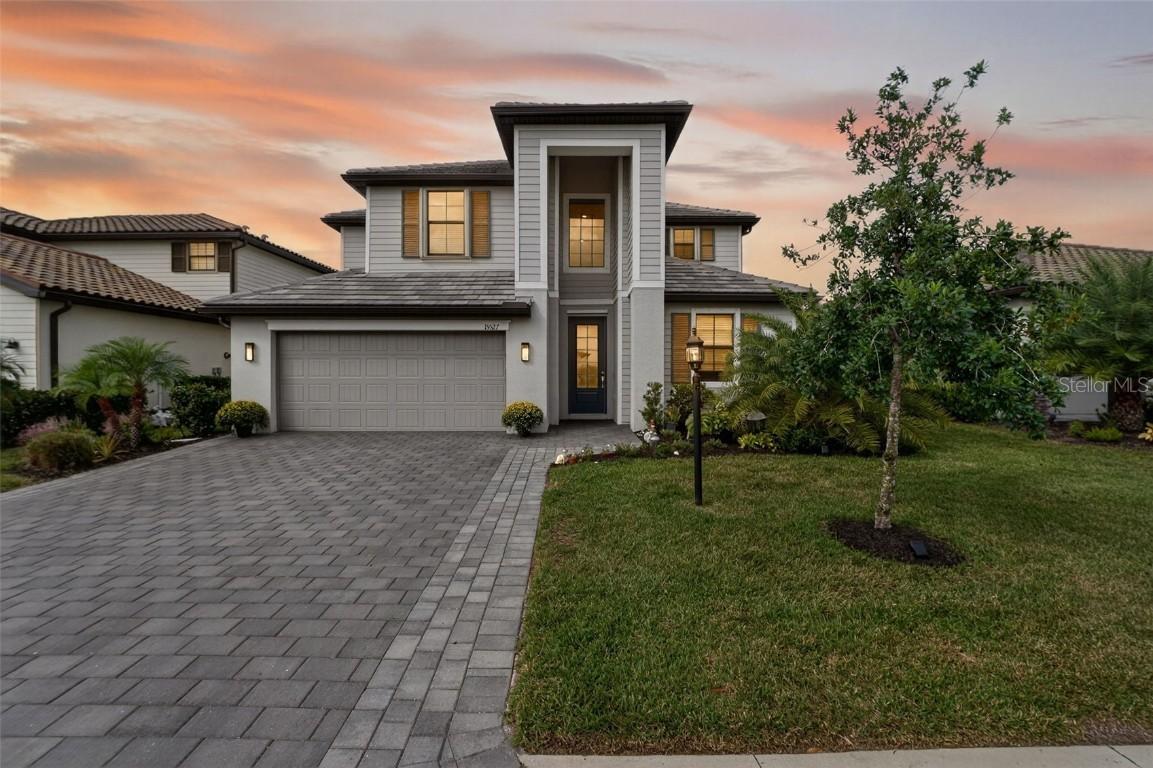 15527 Islandwalk Ave., Bradenton, FL 34211