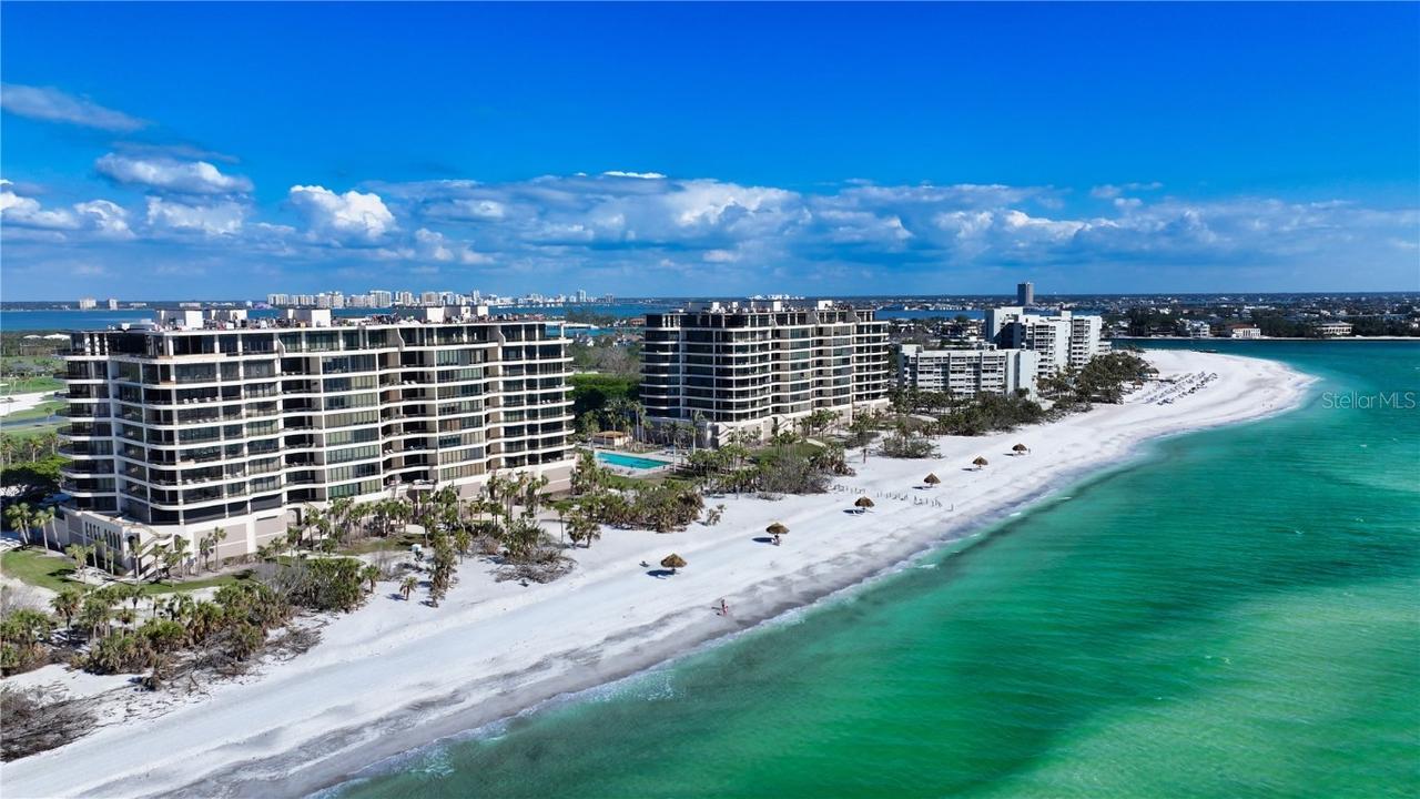 435 L Ambiance Dr. #L807, Longboat Key, FL 34228