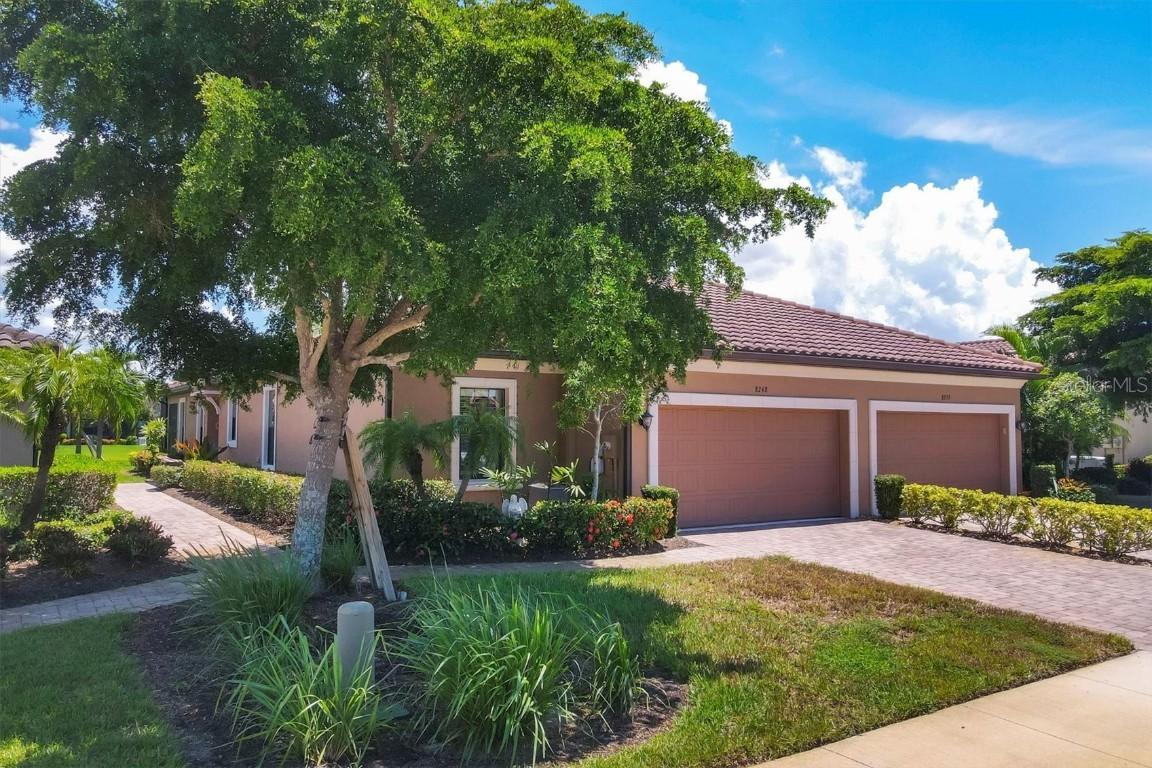 8248 Varenna Dr., Sarasota, FL 34231