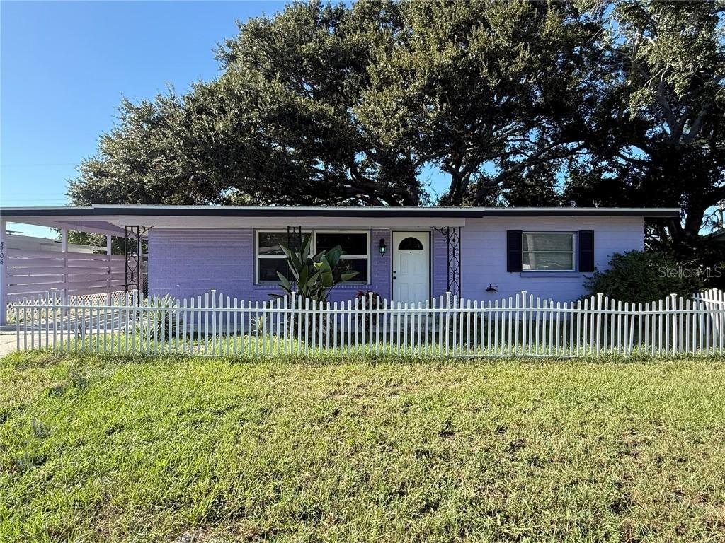 3708 Lalani Blvd., Sarasota, FL 34232