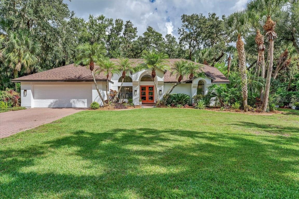 8704 Misty Creek Dr., Sarasota, FL 34241