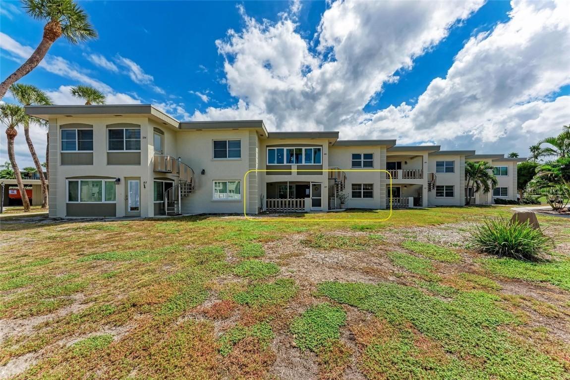 6300 Flotilla Dr. #105, Holmes Beach, FL 34217
