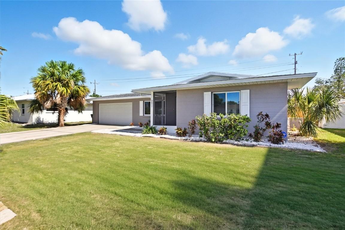 3611 Southern Pkwy., Bradenton, FL 34205