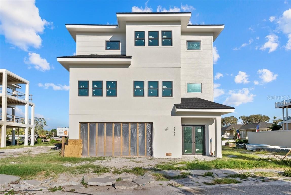 6913 Bochi Cir., Sarasota, FL 34242
