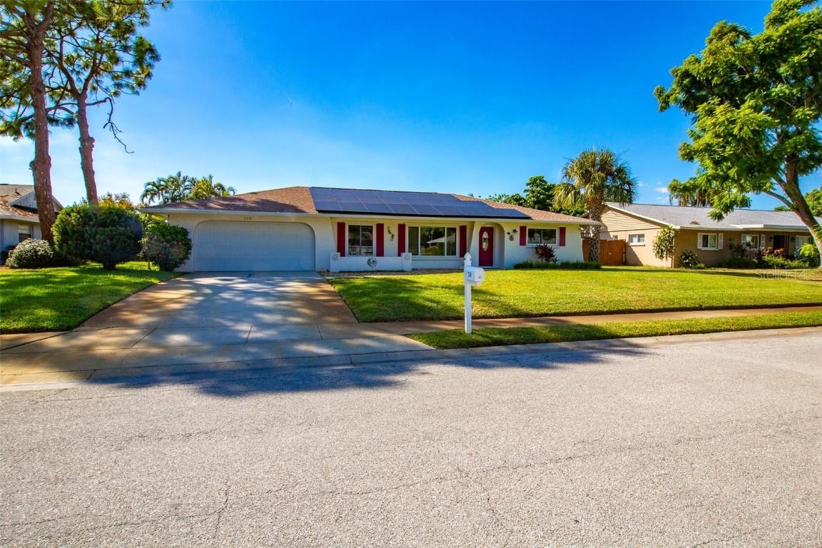 2216 40th St., Bradenton, FL 34205