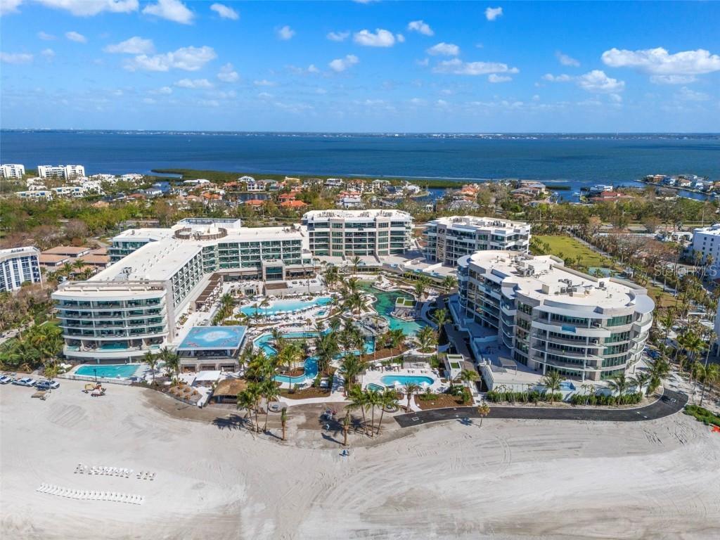1591 Gulf Of Mexico Dr. #512, Longboat Key, FL 34228