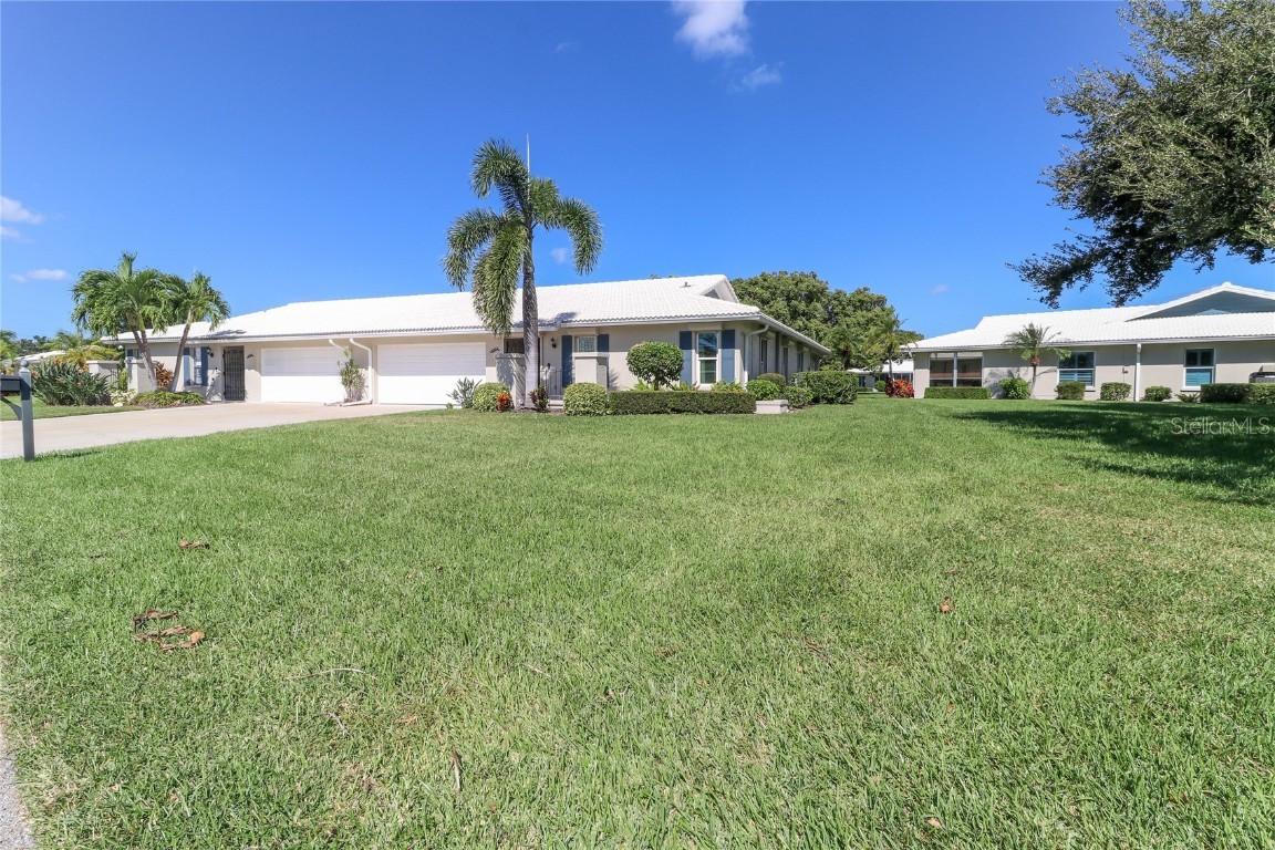 6802 8th Ave., Bradenton, FL 34209