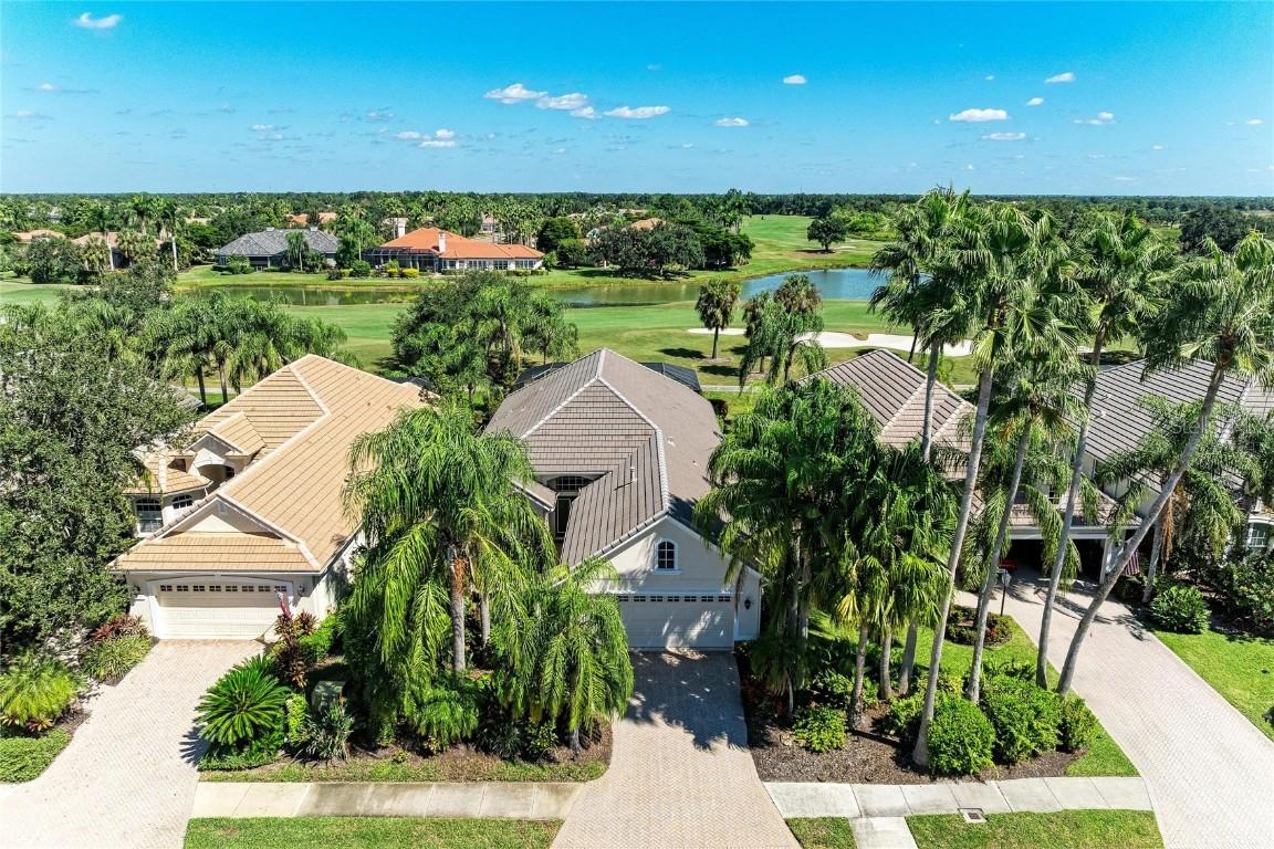 7131 Sandhills Pl., Lakewood Ranch, FL 34202