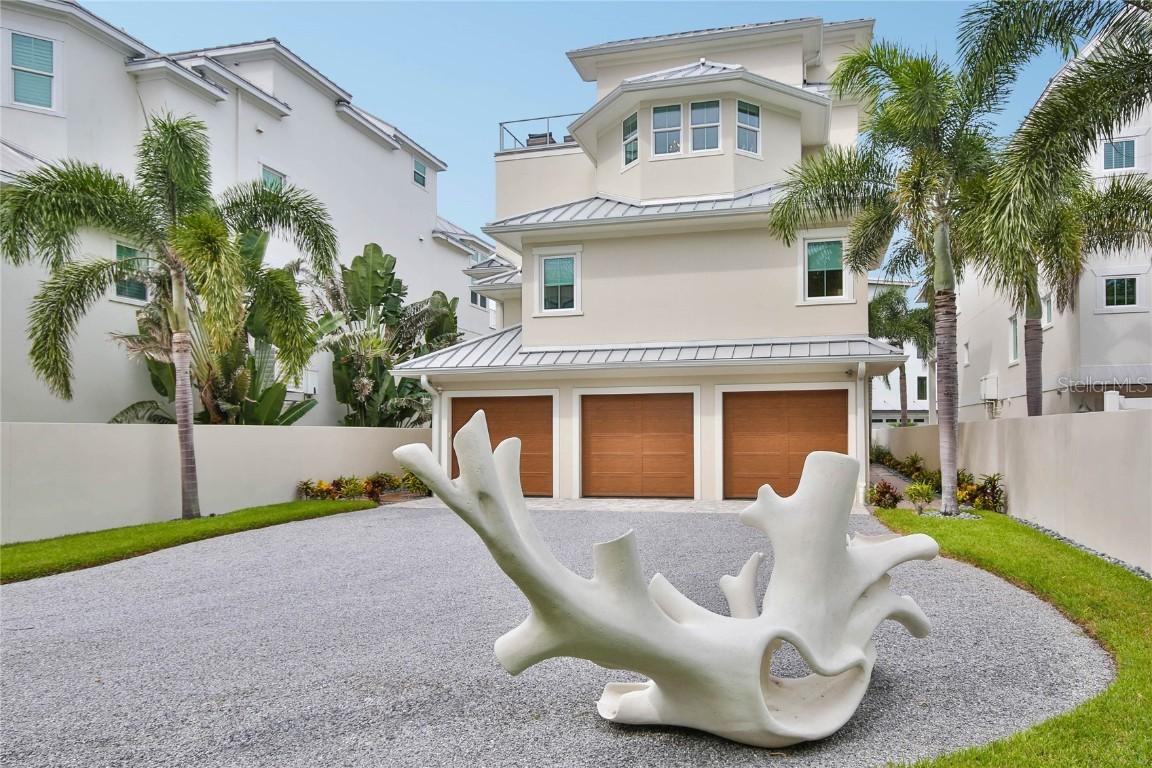3916 N Shell Rd., Sarasota, FL 34242
