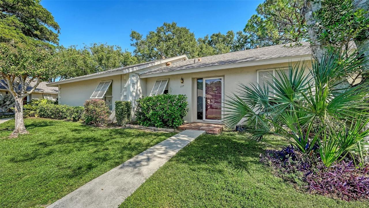 734 N Jefferson Ave., Sarasota, FL 34237